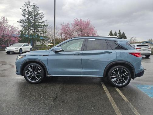 2023 INFINITI QX50 SPORT