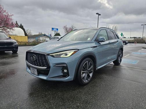 2023 INFINITI QX50 SPORT