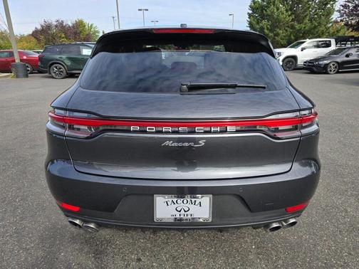 2021 Porsche Macan S