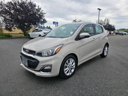 Toasted Marshmallow Metallic 2020 Chevrolet Spark 1LT