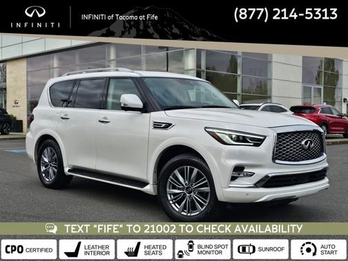 2023 INFINITI QX80 LUXE