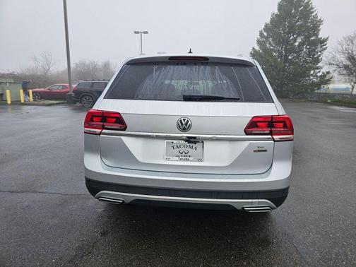 2018 Volkswagen Atlas 3.6L Launch Edition