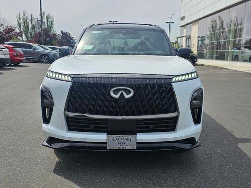 2t Radiant Whit 2026 INFINITI QX80 SPORT