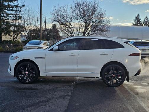 2018 Jaguar F-PACE S