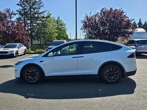 2023 Tesla Model X Plaid