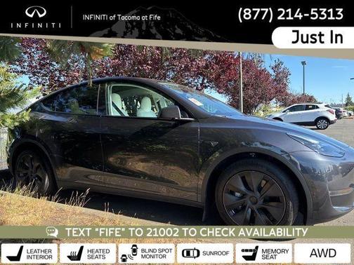 Black 2025 Tesla Model Y Long Range