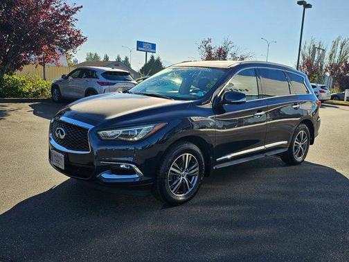 2017 INFINITI QX60 Base