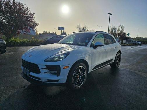 2021 Porsche Macan Base