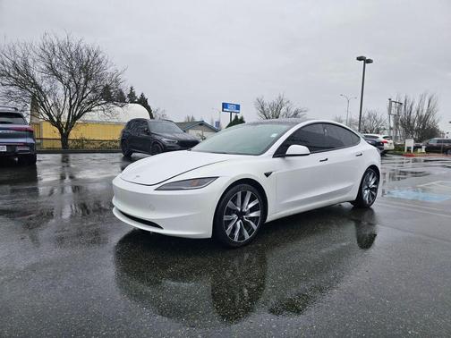 2024 Tesla Model 3 Base