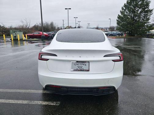 2024 Tesla Model 3 Base