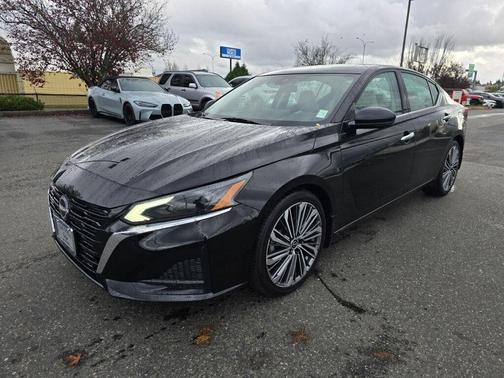 2023 Nissan Altima 2.5 SL