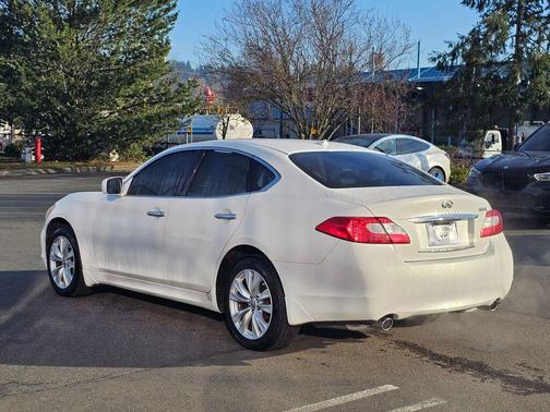 2011 INFINITI M37x Base