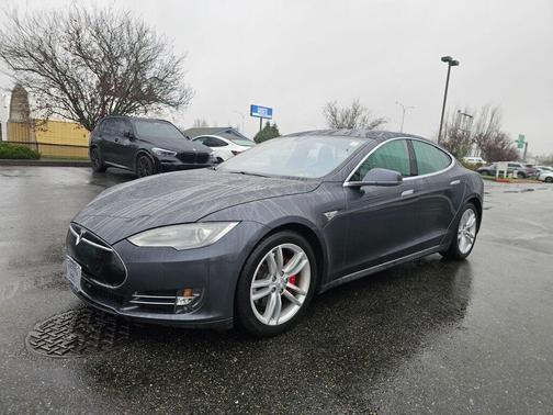2015 Tesla Model S P85D