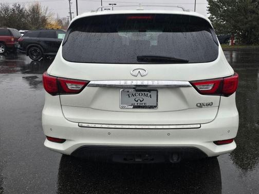 2016 INFINITI QX60 Base