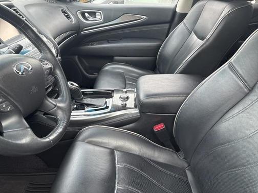 2016 INFINITI QX60 Base