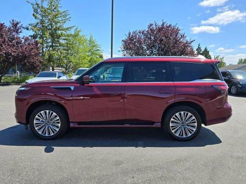 2025 INFINITI QX80 Luxe