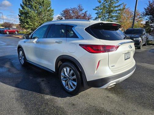 2022 INFINITI QX50 Luxe