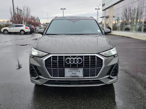 Chronos Gray Metallic 2020 Audi Q3 45 S line Premium