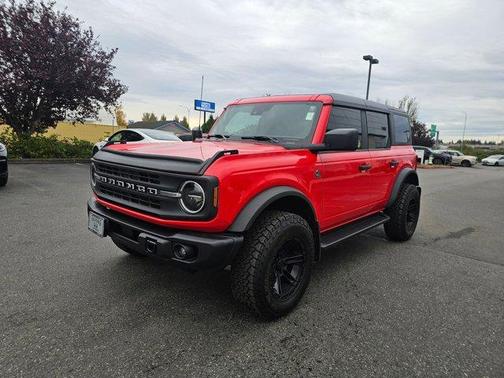 2022 Ford Bronco Black Diamond