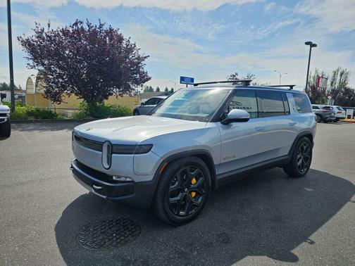2023 Rivian R1S Adventure Quad Motor Large Pack