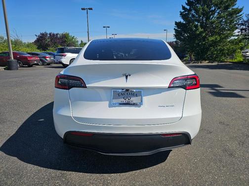 White 2020 Tesla Model Y Long Range