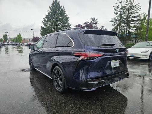 Blue 2022 Toyota Sienna