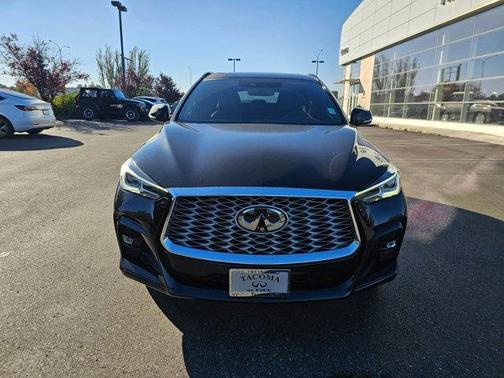 2023 INFINITI QX55 LUXE