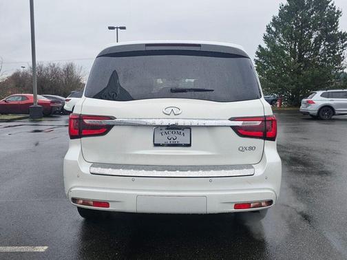 2022 INFINITI QX80 SENSORY