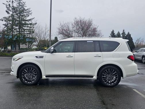2022 INFINITI QX80 SENSORY
