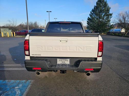 2025 Honda Ridgeline Black Edition