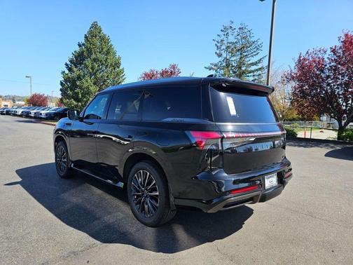 2025 INFINITI QX80 AUTOGRAPH