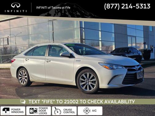 2016 Toyota Camry Hybrid XLE