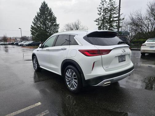 2025 INFINITI QX50 Luxe