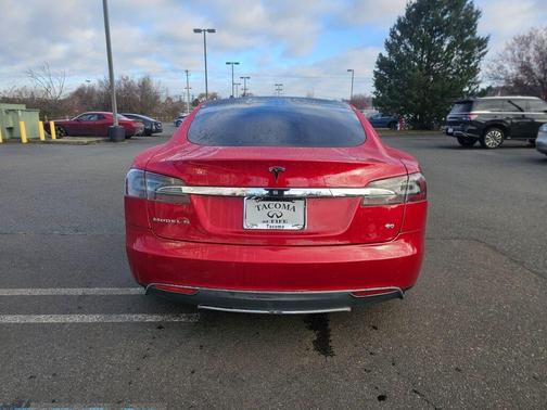 2014 Tesla Model S Base