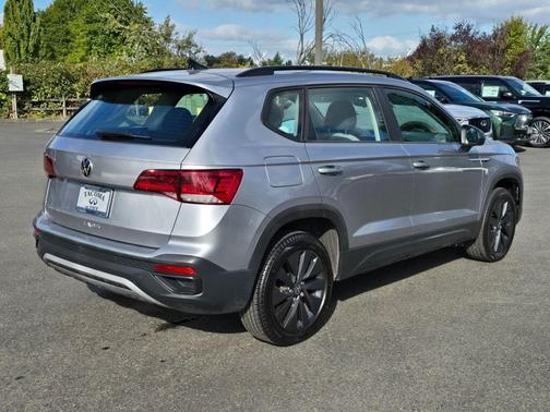 2024 Volkswagen Taos 1.5T S