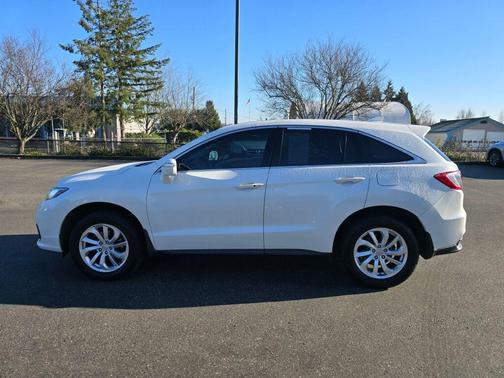 2017 Acura RDX 