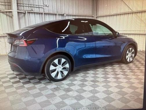 2021 Tesla Model Y Standard Range