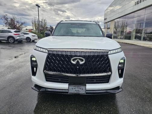 Radiant White 2026 INFINITI QX80 SPORT