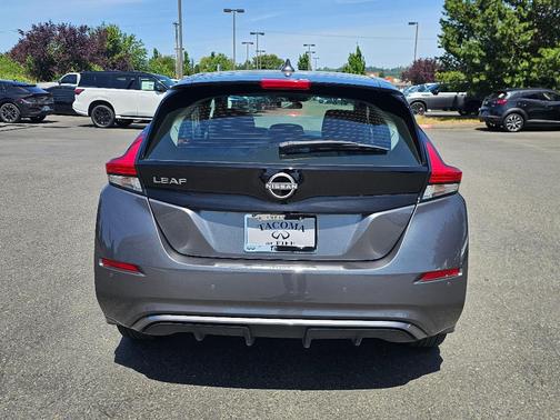 Gun Metallic 2024 Nissan Leaf S