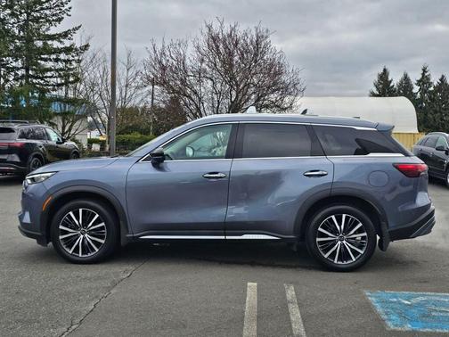 2023 INFINITI QX60 SENSORY