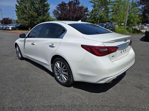2024 INFINITI Q50 LUXE