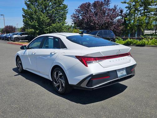White 2025 Hyundai ELANTRA Limited