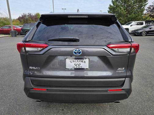 2023 Toyota RAV4 Hybrid XLE Premium