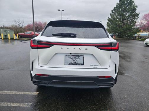 2025 Lexus NX 350 Premium