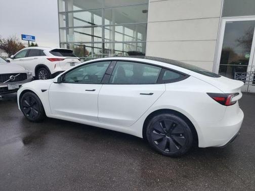 2024 Tesla Model 3 Base