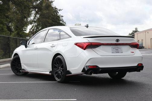 Photo 2 of 30 of 2021 Toyota Avalon TRD