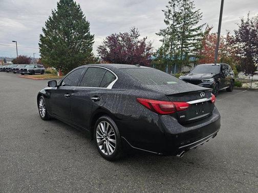 2023 INFINITI Q50 LUXE