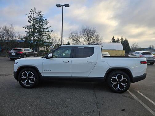 2023 Rivian R1T Adventure Package