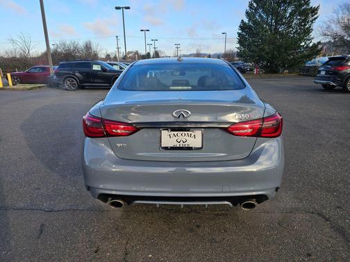 2024 INFINITI Q50 RED SPORT 400