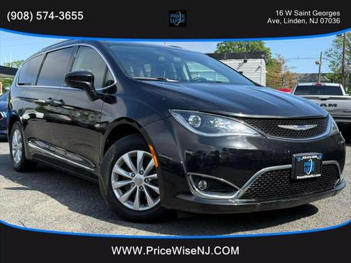 2018 Chrysler Pacifica Touring-L